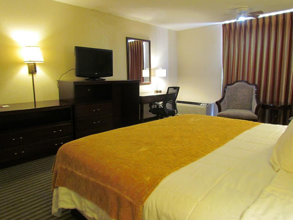 Romana Hotel - Houston Southwest エクステリア 写真